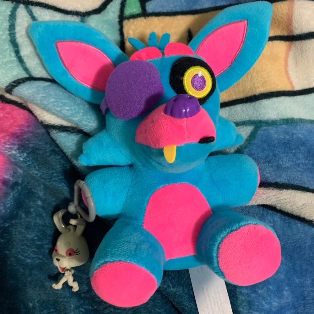 FNaF Five Nights At Freddy's Plush and Keychain✨